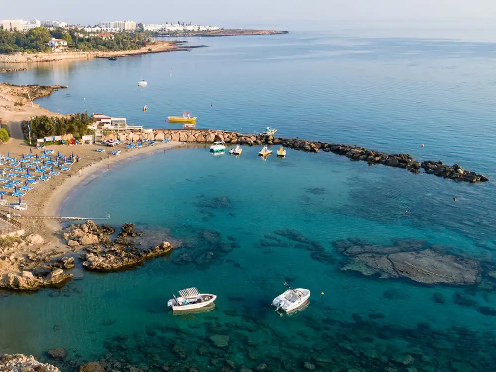 CAVO MARIS BEACH HOTEL