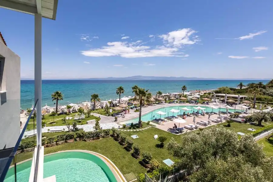 Blue Carpet Luxury Suites Halkidiki